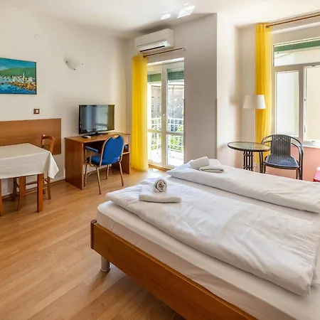 アパート Liburnija *