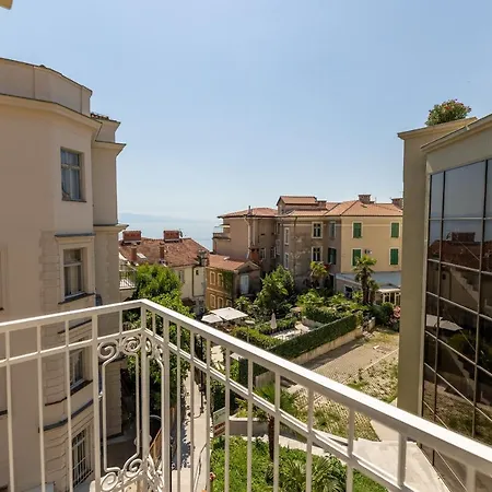 Liburnija * オパティヤ