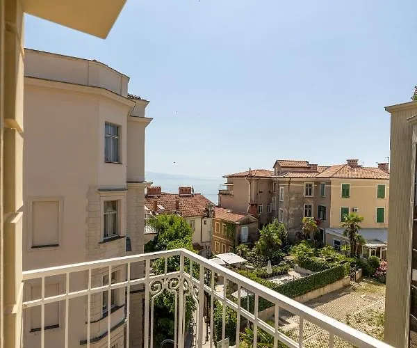 Liburnija Apartament *