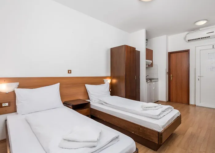 Liburnija Apartamento *