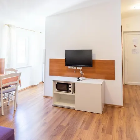 Liburnija Apartmán *