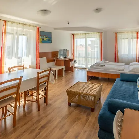 Liburnija Apartmán